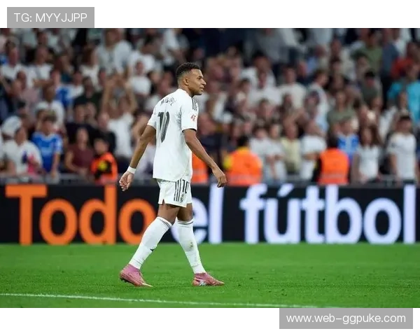 德尚谈姆巴佩象征法国队前锋自私属正常天性